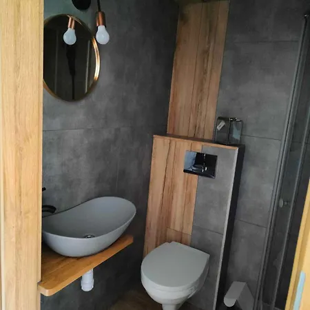 Retro Fv דירה קושאלין