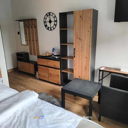 Retro Faktura Vat Apartment Koszalin