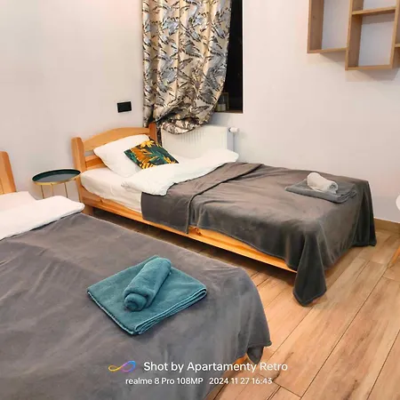 Retro Fv アパート コシャリン