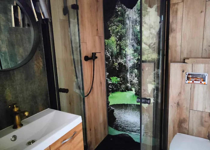 아파트 Retro Fv 코잘린